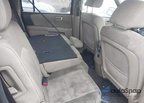 2013 Honda Pilot Lx z USA, uszkodzony, nr VIN 5FNYF4H20DB074962